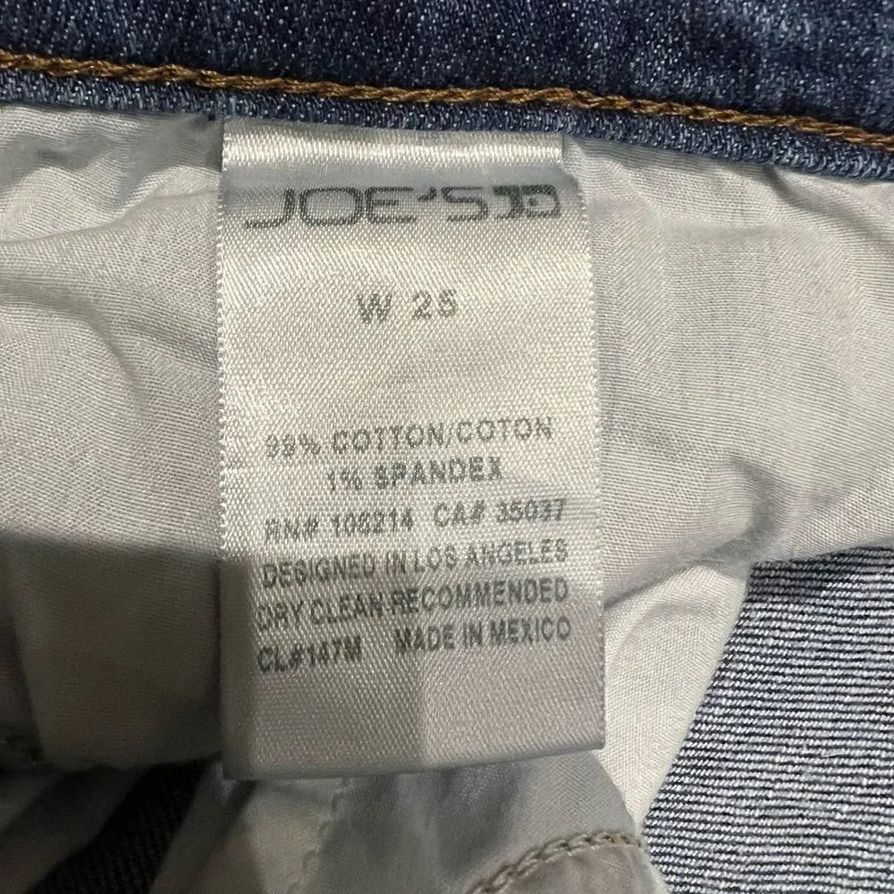 Joes jeans distressed denim shorts size 25